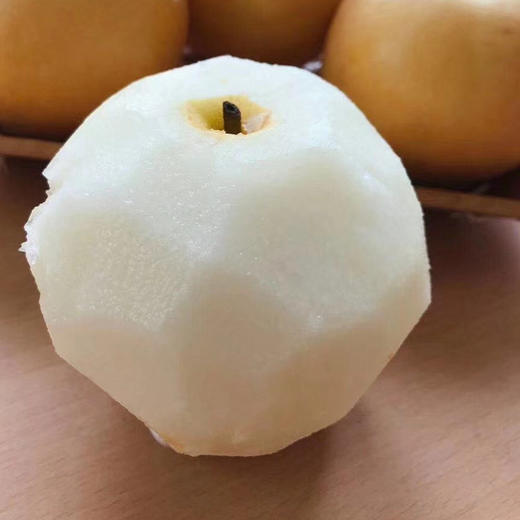 【产地直供！山东秋月梨】甄选莱阳秋月梨，一口甜到我心里，果实大小均匀，外形饱满圆润，梨味浓香十足，口感香脆清甜，应季皮薄多汁甜梨新鲜水果L 商品图1
