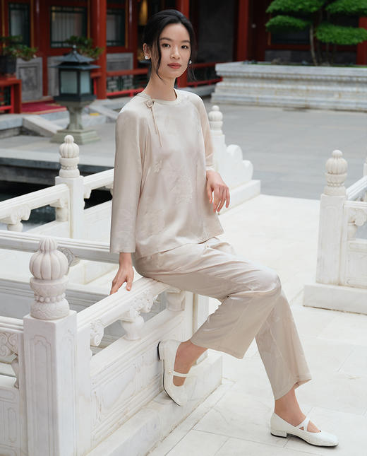 皇锦真丝提花缎七分袖分身家居服套装-花影HJ21501 商品图2