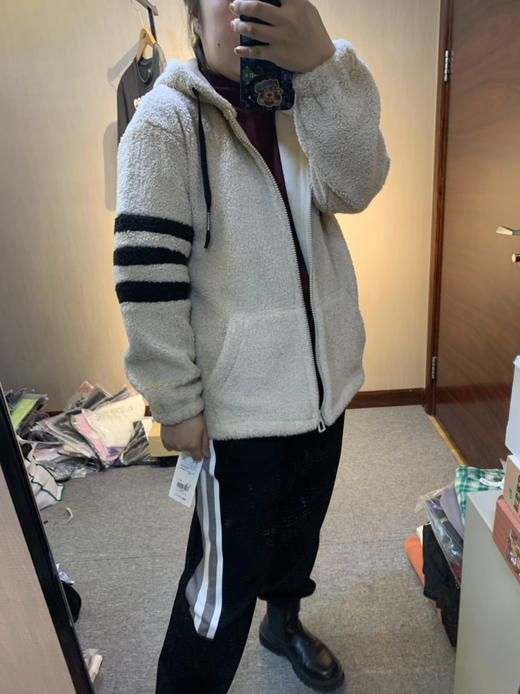 针丝缘2024冬新品柔软保暖显瘦泰迪外套4116 商品图1