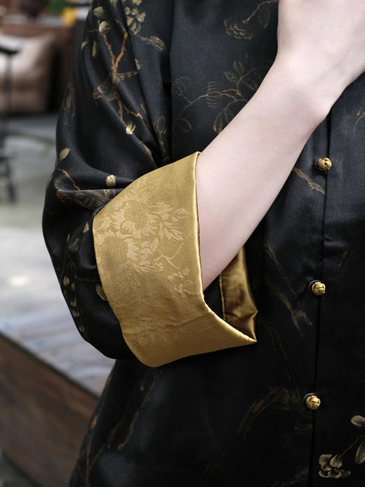 盛唐牡丹|重缎香云纱手绘对襟外套 商品图2