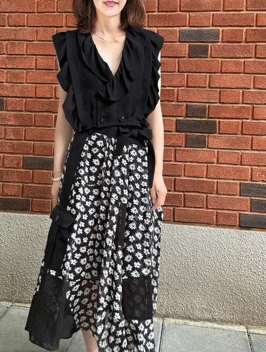 TYNVIE 宽花边装饰双排扣上衣-黑色 商品图4