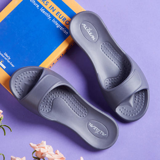 【多样屋专柜】多样屋台湾舒适拖家居卧室四季家用防滑轻便无味拖鞋洗澡 商品图10