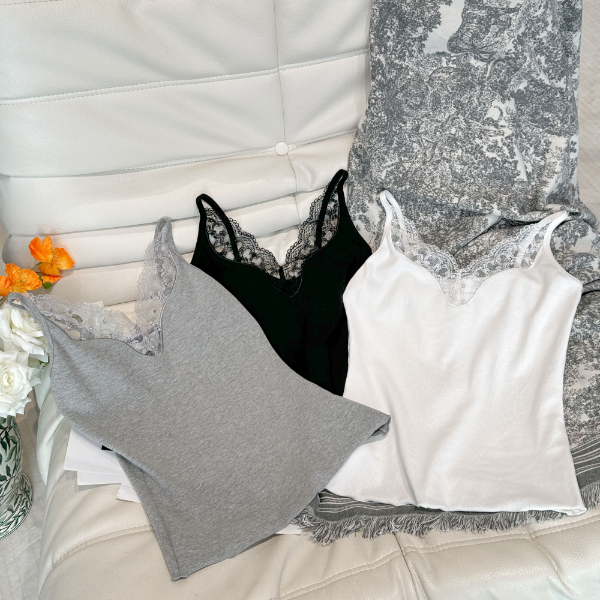 BeQueenStory【纯欲露丝】时尚百搭柔软修身手工钩花工艺背心上衣