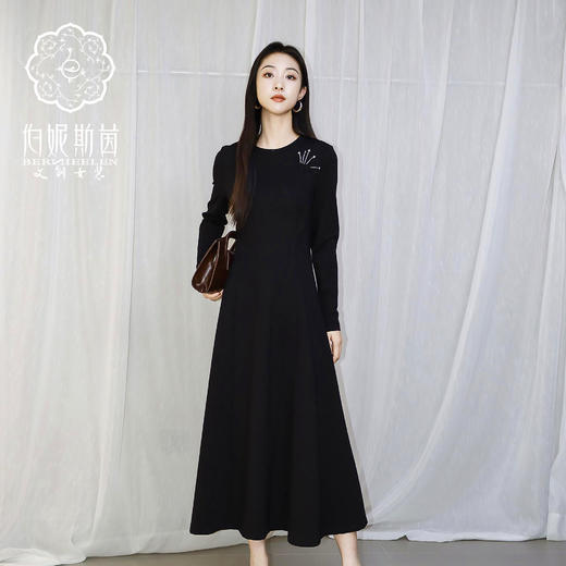 空气层收腰漆黑色连衣裙HJ3S92 商品图0