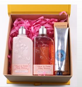 ——————欧舒丹护手霜75ml +身体乳250ml+沐浴露250ml（新老包装随机发）（代发）