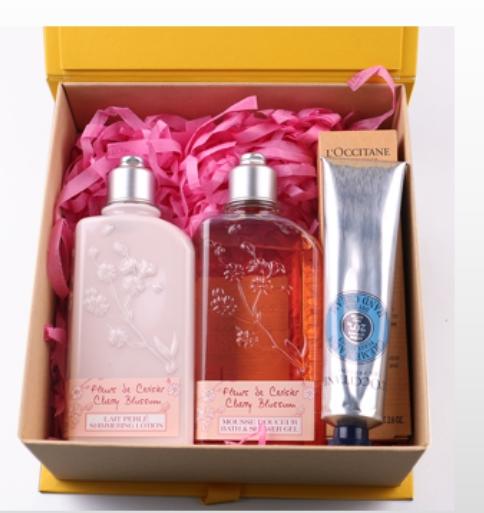 ——————欧舒丹护手霜75ml +身体乳250ml+沐浴露250ml（新老包装随机发）（代发） 商品图0