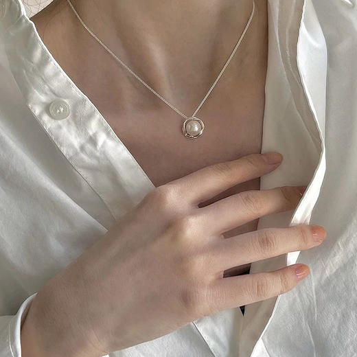 【法式复古珍珠项链，精致锁骨链，高级感UP！】s925纯银法式复古珍珠项链女 ins风小众轻奢高级感 几何圆形锁骨链 圣诞礼物情人节礼物女朋友闺蜜生日礼物-QQ 商品图3