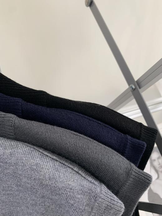 【现货】30%羊毛【马甲】整件双色集圈织法，织面紧实，耐磨抗起球性能极佳，内外两色，正肩版基础版型设计，简约舒适，休闲圆领，时尚又百搭。领口、袖口、下摆采用双层罗文提升紧实度与包裹感，品质佳JX32 商品图7