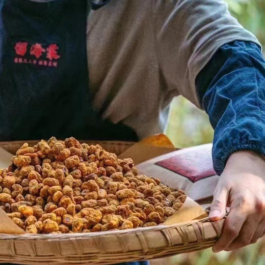 时隔多年，终于找到爷爷辈下酒喝茶的老式蚕豆酥！
奶香酥脆，回味微辣，有童年的奶油瓜子的香气。
​留海棠灯影豆丝 香香辣辣 吃不停🍎😜 商品图3