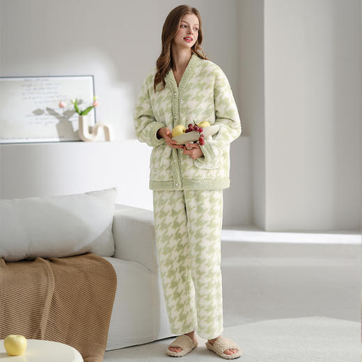 珊瑚绒加绒加厚套装休闲保暖家居服芬腾 商品图4