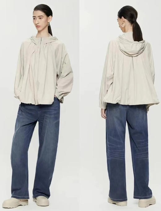 复古时髦香蕉垂感牛仔裤 优选四面弹针织牛仔布 亲和肌肤 自在无束 立裁打造弧度造型 整个裤管呈香蕉廓形 时髦好穿搭 腰部松紧抽绳双设计 舒适不勒腰 商品图2