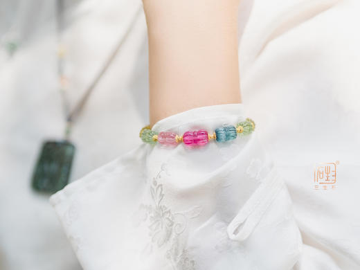 精品彩色碧玺并蒂莲手链 商品图2