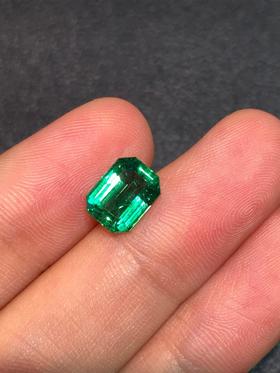1.87ct 祖母绿裸石