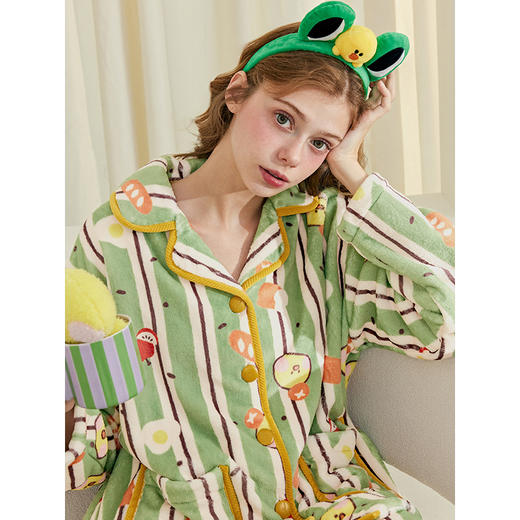 芬腾珊瑚绒女士睡衣秋冬季新款加绒加厚套装布朗熊宽松大码家居服 商品图2