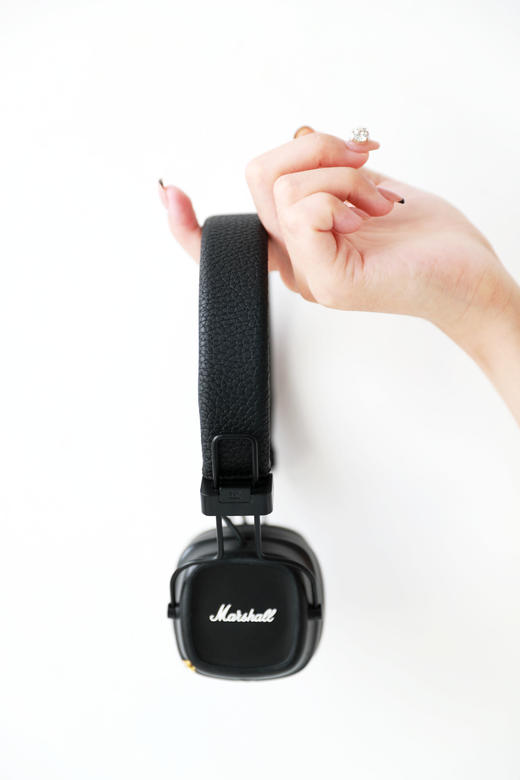 好听耶，颜值还高。盐田港渠道の复古重低音无线蓝牙耳机A092588 商品图2