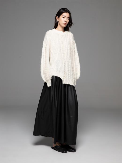 LIYIHAN 24秋新款羊驼毛不规则毛衫灯笼袖宽松毛衣高级慵懒设计感 商品图1