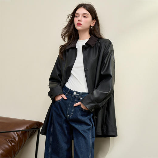 简约干练设计感翻领中长款皮外套女秋季高级感上衣V0043704 商品图3