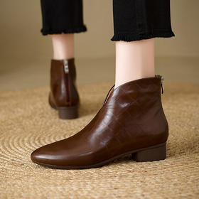 【预售5天】牛皮显瘦V口中粗跟短靴，复古单靴尖头裸靴及踝靴子MBJR&5867