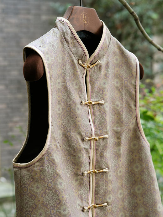 盛唐牡丹| 真丝重缎宋锦双面穿马甲[特价品] 商品图8