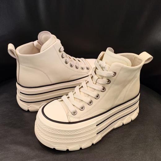 LFGJ凌介女鞋  17901  时尚厚底板鞋 商品图2