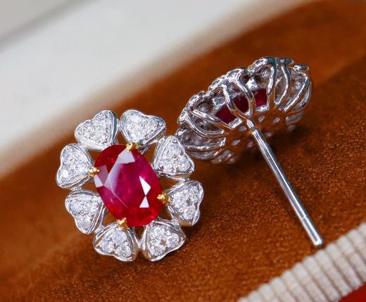 1.39克拉鸽血红宝石耳钉 商品图0