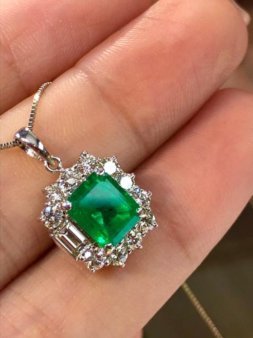 1.76克拉祖母绿项链 商品图1