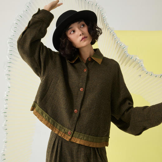 谜底格纹外套女2024冬季新品复古风宽松挺阔设计感夹克244MW1672 商品图1