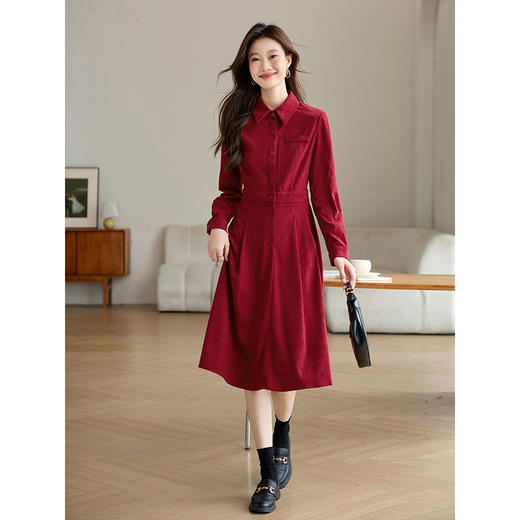 【专属特价】熙世界复古港风红色连衣裙秋冬2025新款正式场合气质法式衬衫裙 商品图2