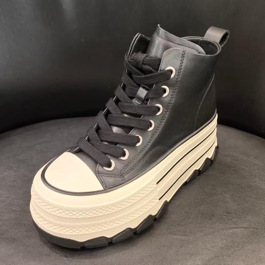 LFGJ凌介女鞋  17901  时尚厚底板鞋 商品图3