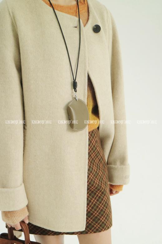 【门店同款】ENJOY冬季柔韧与共圆领一粒扣中长款大衣 159494971 商品图1