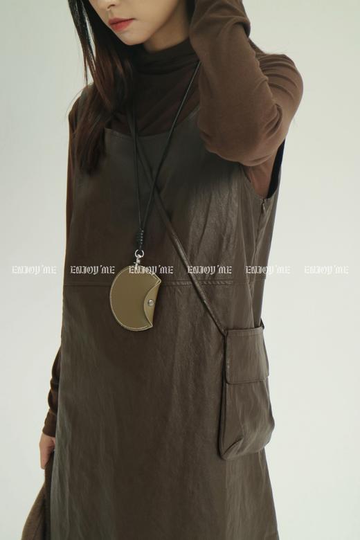 【门店同款】ENJOY秋季时光回廊配包包皮背心裙 159503961 商品图2