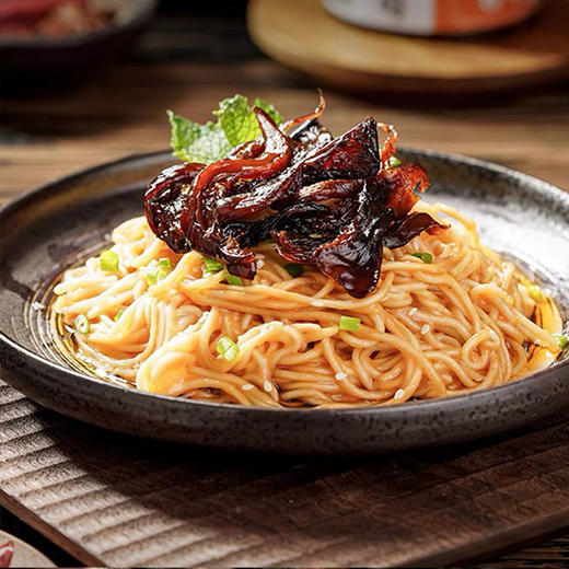 小呆鸟 油鸡枞菌即食蘑菇酱下饭油炸拌面菌菇酱罐头 商品图1