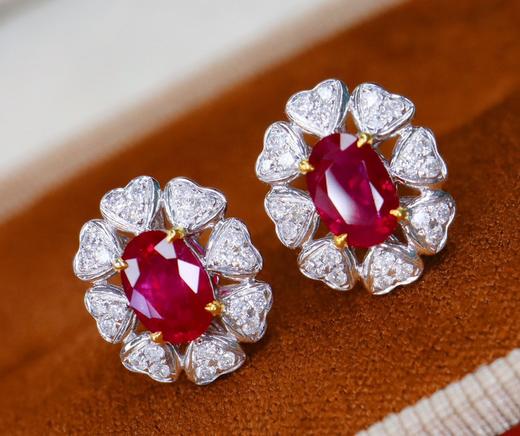 1.39克拉鸽血红宝石耳钉 商品图2