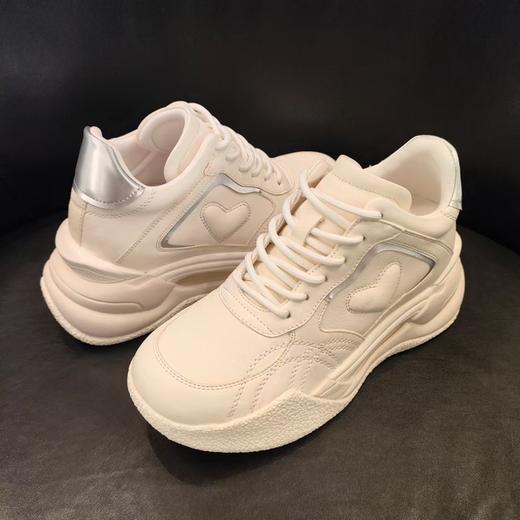 LFGJ凌介女鞋  18802  时尚百搭内增高老爹鞋 商品图2