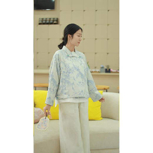 【2026东衣作】短款风衣（24805032苍莨） 商品图2