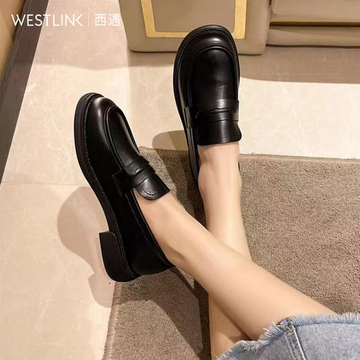 西遇通勤乐福鞋女新款早春瘦版舒适软皮黑色单鞋低跟小皮鞋P0047512 商品图1