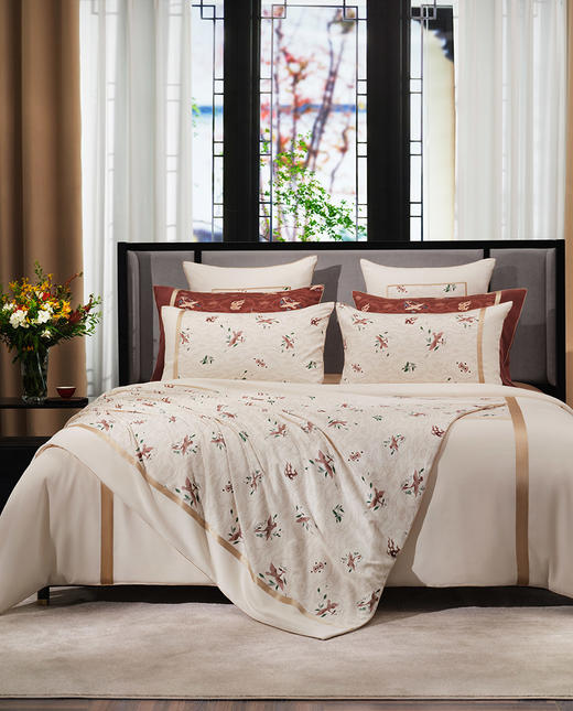 【皇锦】皇锦 暖真丝印花蚕丝被 枕头 -飞鸟衔花 商品图0