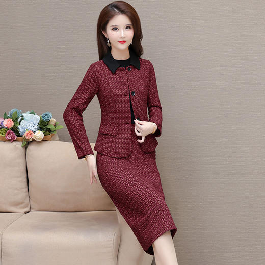 QYM H2182-Y时尚两件套裙小香风外套优雅套装裙 商品图2