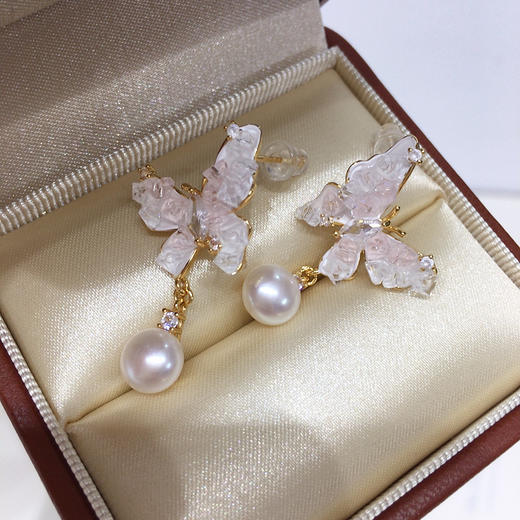 天然淡水珍珠耳钉粉色海盐碎冰晶蝴蝶 商品图3