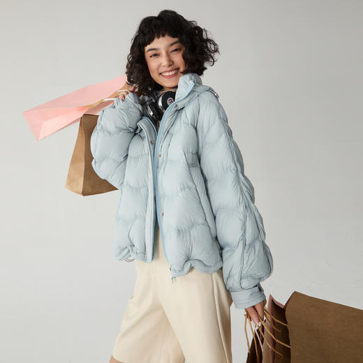 谜底连帽短款羽绒服女2024冬新品简约百搭宽松鹅绒保暖244MY1492 商品图0