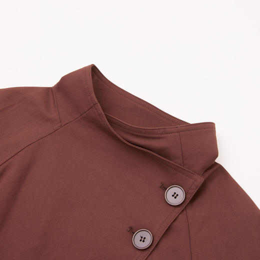 复古剪裁搭片立领插肩袖中长款风衣女秋季简约干练外套V3642712 商品图5