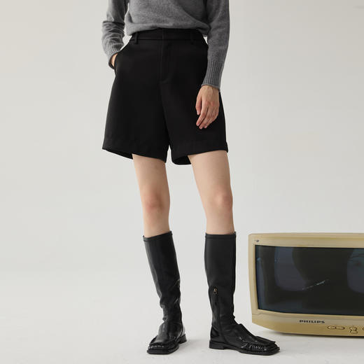 谜底A型短裤女2024冬季新品极简风高腰百搭合体直筒短裤244MK1688 商品图1