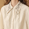 两三事 风花光尘 2024冬季新款文艺风绣花翻领纽扣装饰长袖衬衫女 商品缩略图2