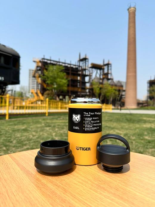 日本TIGER虎牌保温杯新款男女学生水杯超轻办公室可爱直饮杯 茶水分离运动水杯黑灰色 商品图7