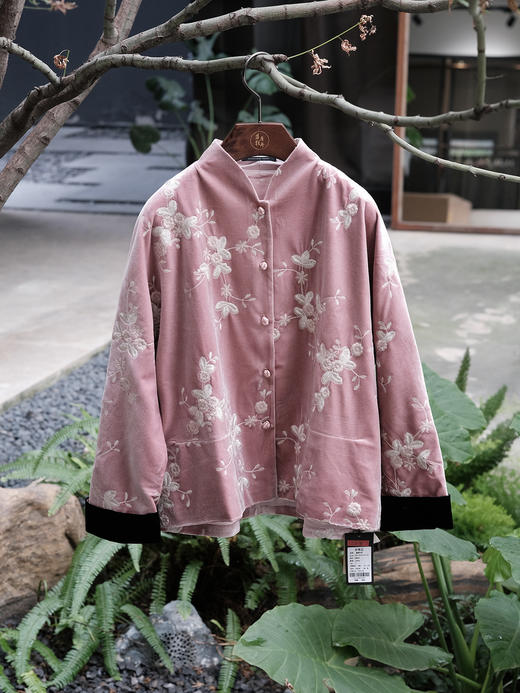 盛唐牡丹| 粉色丝绒绣花对襟外套 商品图3
