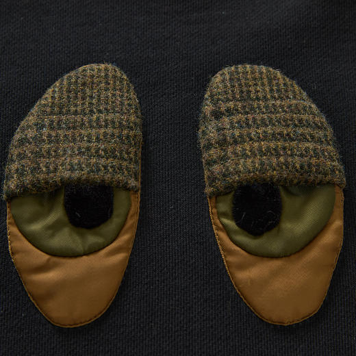 谜底圆领套头卫衣女2024冬新品学院风休闲趣味绣花上衣244MV1667 商品图3