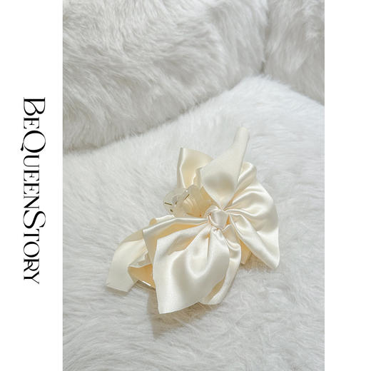 BeQueenStory配饰 时尚洋气缎面蝴蝶结ins发夹后脑勺抓夹鲨鱼夹 商品图4