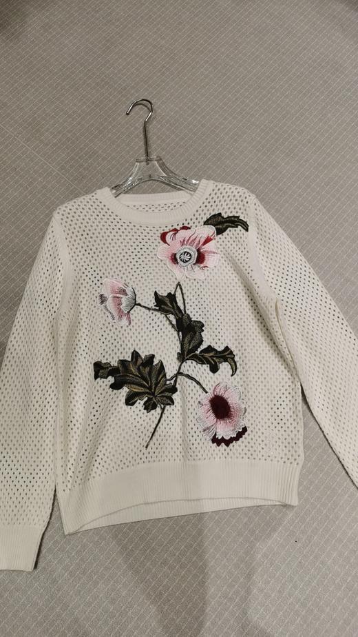 伯妮斯茵 | 新中式国风 白色镂空花卉刺绣针织衫 春夏气质文艺上衣 HJ3E11 商品图1