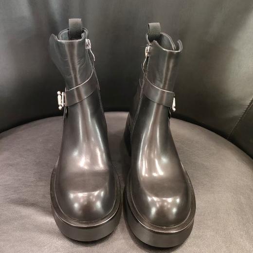 LFGJ凌介女鞋  18301  时尚百搭牛皮短靴 商品图1