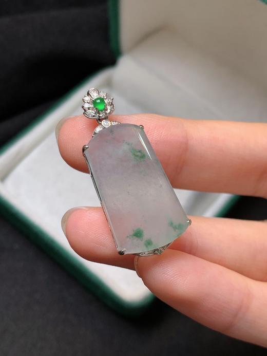 18k金冰飘花翡翠平安牌吊坠 商品图2